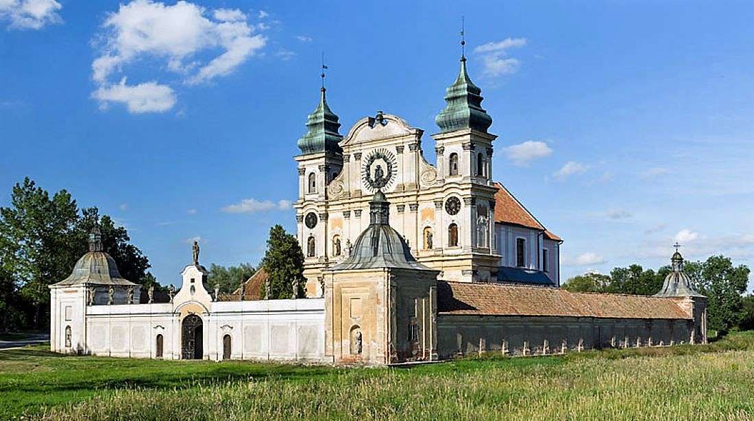 Паломницька церква на Мазурах у Польщі пазл онлайн