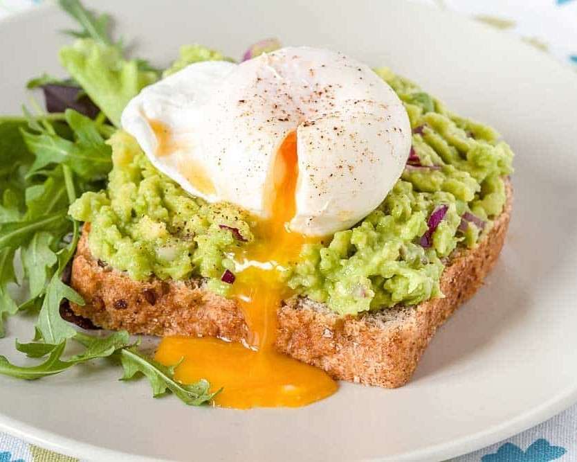 Toast with avocado and fried egg jigsaw puzzle online