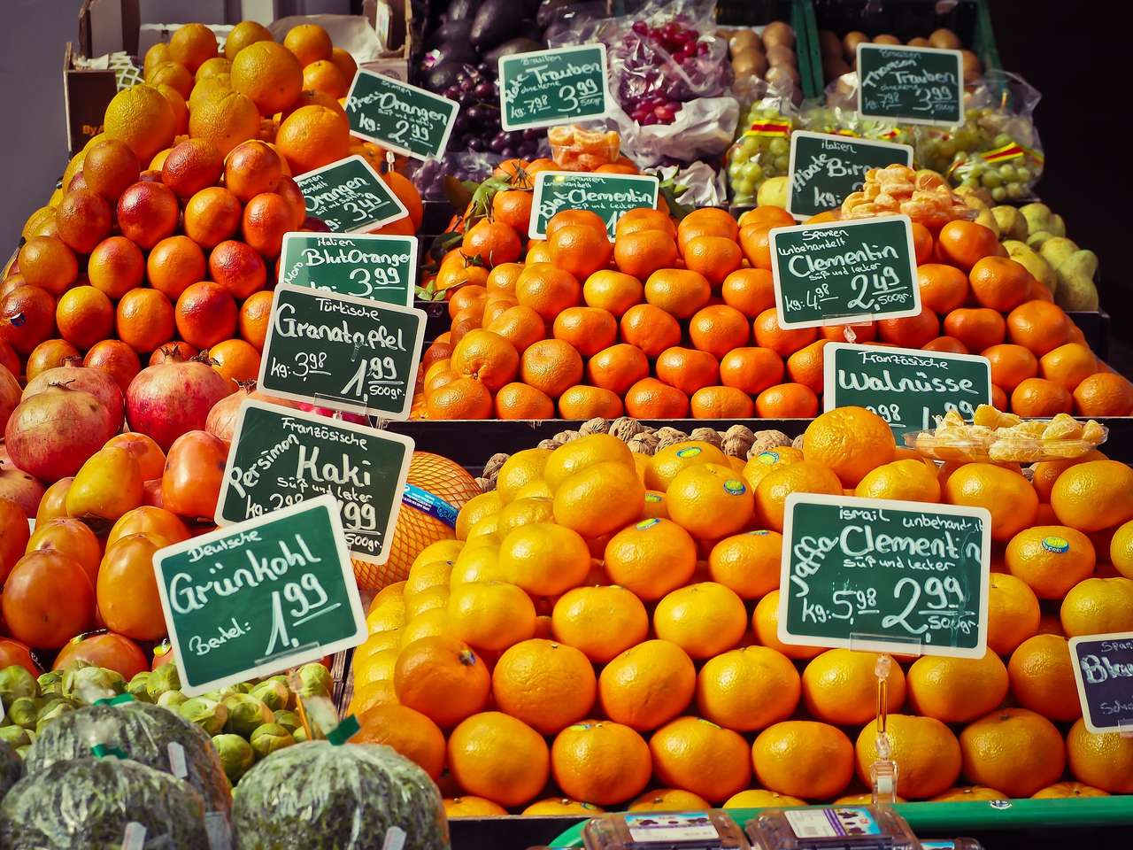Fruit stall jigsaw puzzle online