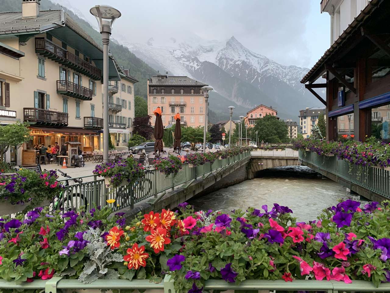 Mountain - river - France jigsaw puzzle online