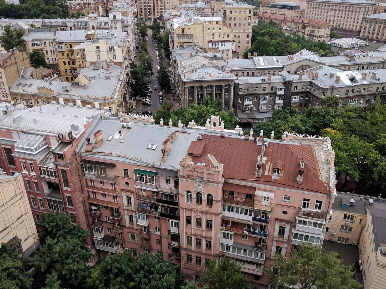 Centrum města, Kyjev, Ukrajina online puzzle