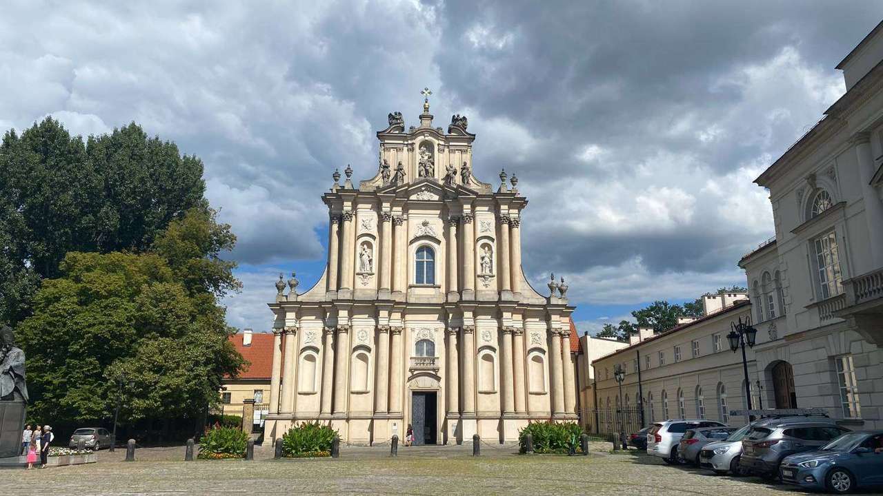 Iglesia visitante en Varsovia Polonia rompecabezas en línea