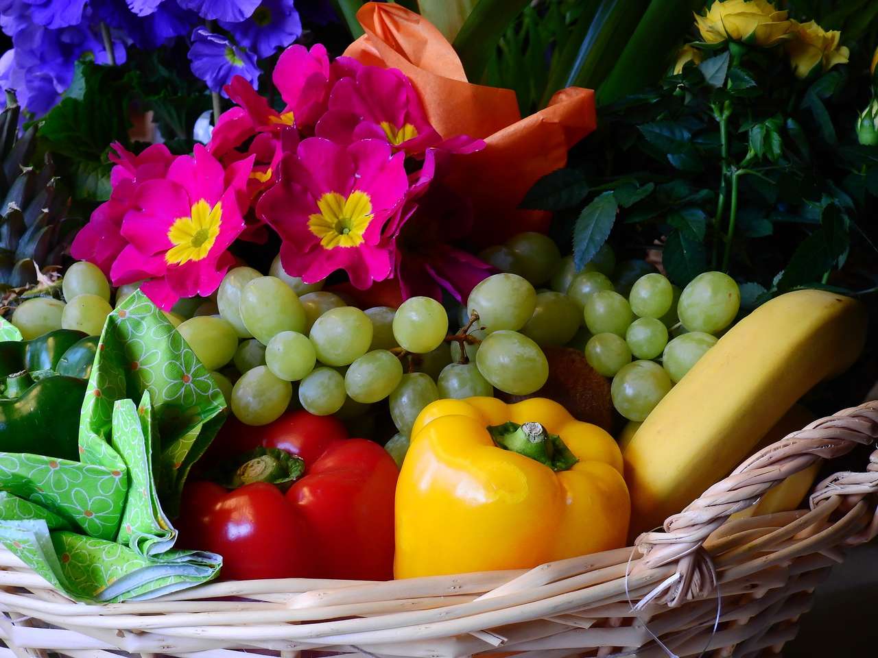 Zöldségek és gyümölcsök kirakós online