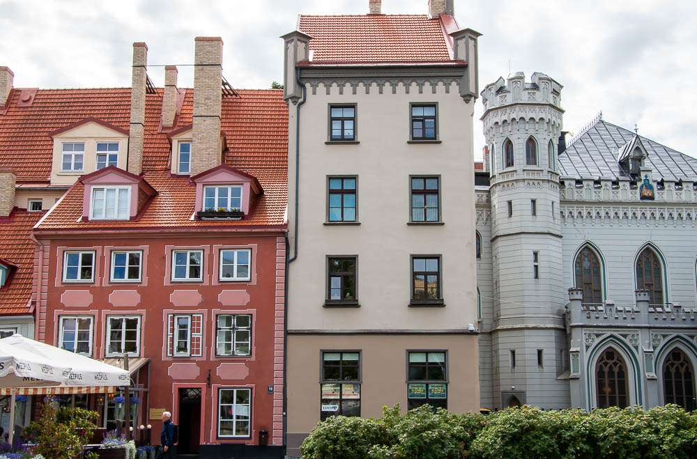 Градски къщи в Рига онлайн пъзел