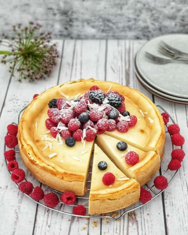 Cheesecake cu fructe puzzle online