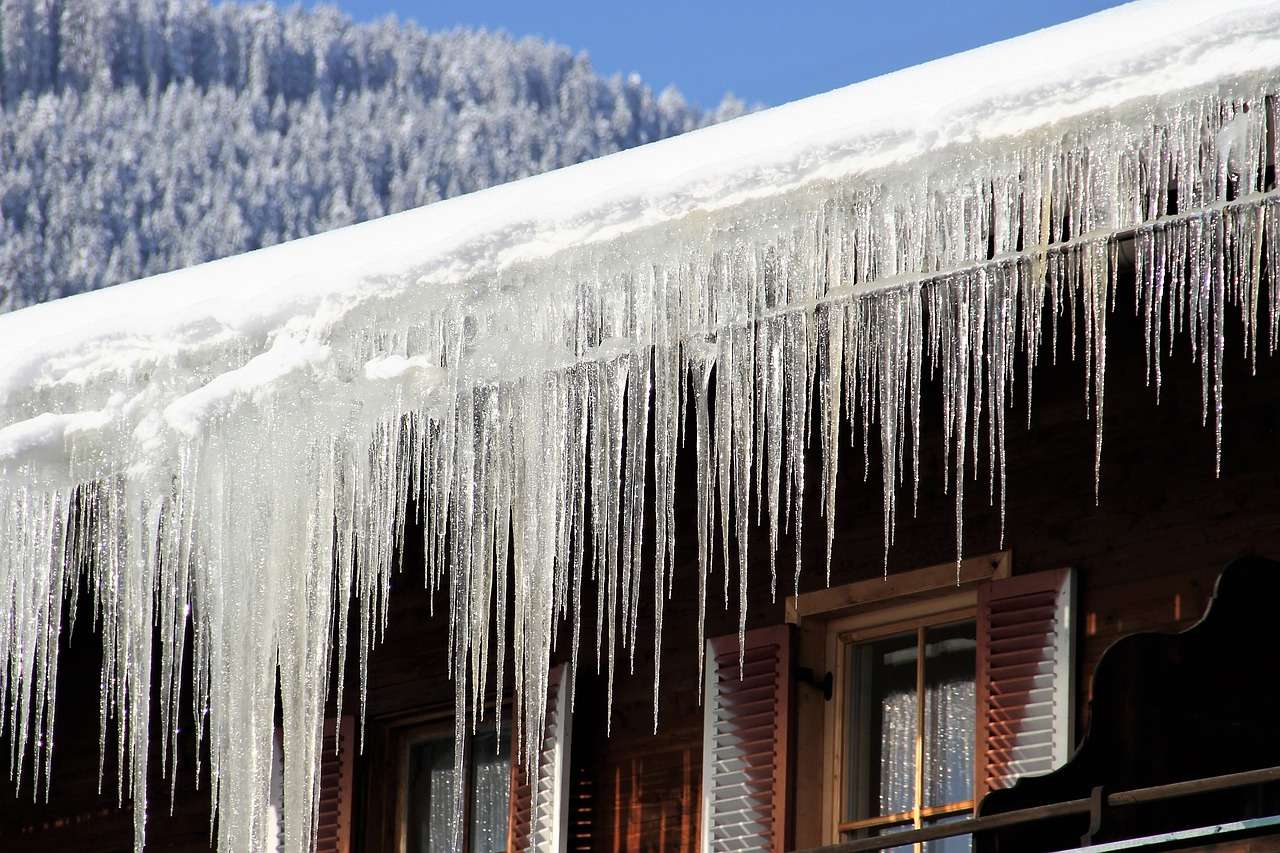 Iarnă, Îngheț, Icicle jigsaw puzzle online