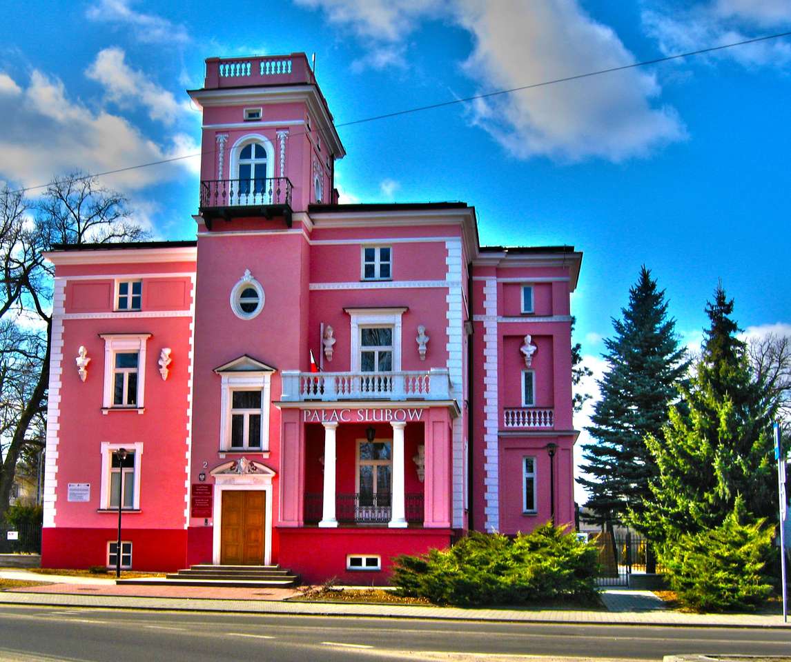 Villa à Skierniewice puzzle en ligne