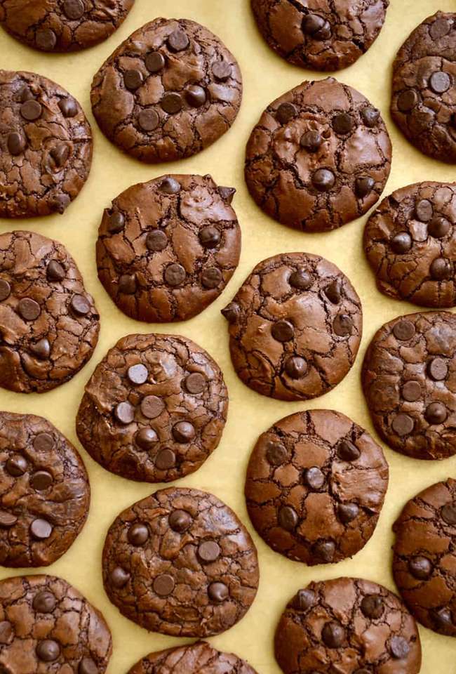 Galletas de brownie con chispas de chocolate rompecabezas en línea