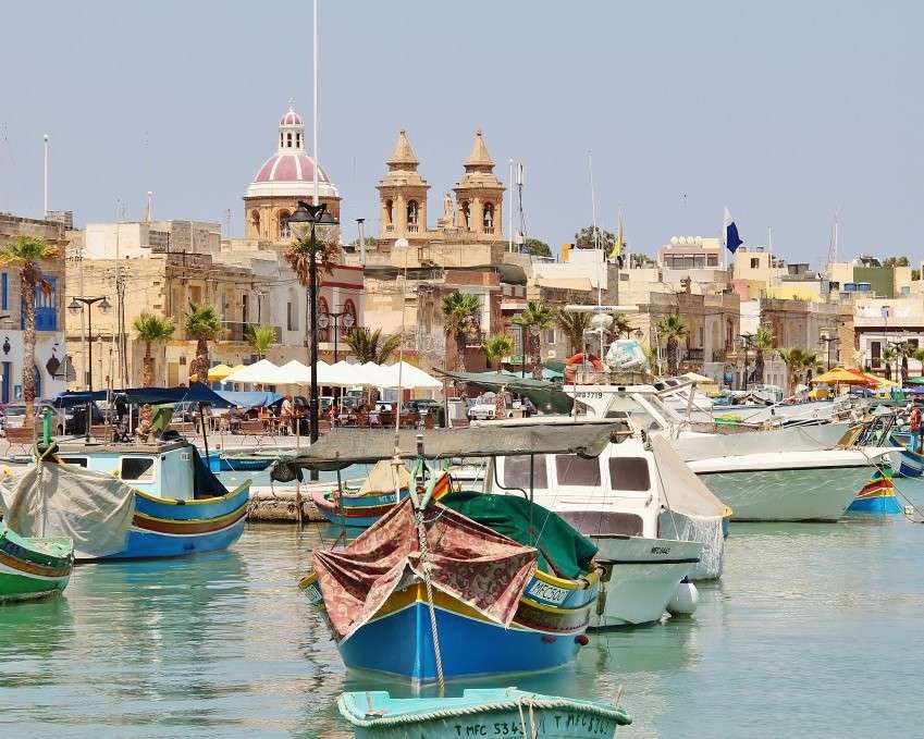 Boten in een baai in Malta online puzzel