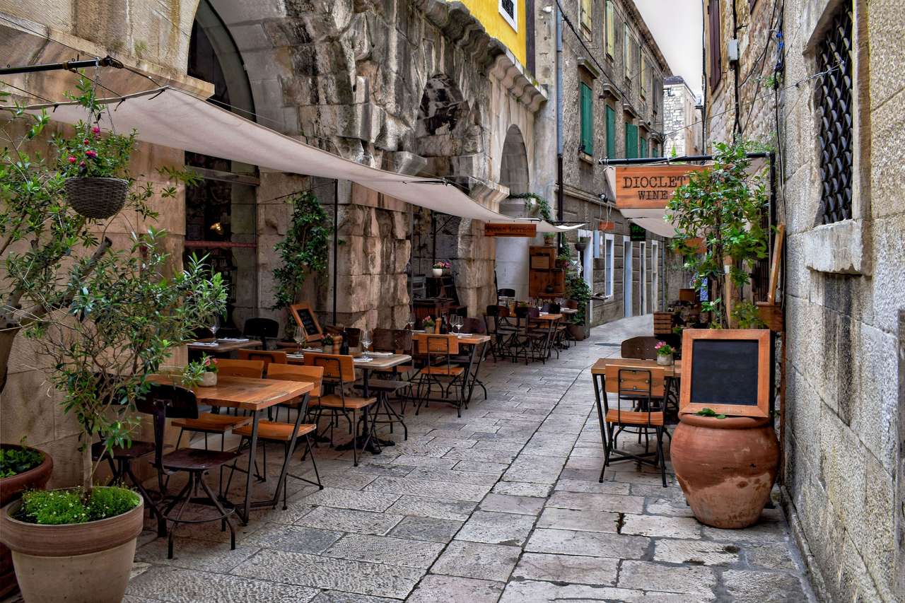 Split, Split-Dalmatien, Kroatien Pussel online