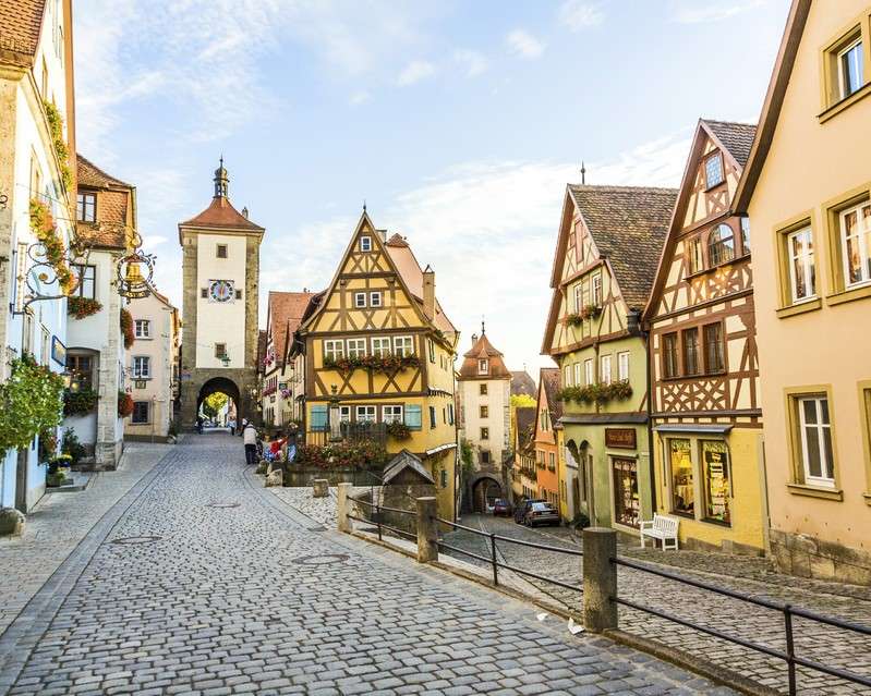 Una calle histórica en Rothenburg rompecabezas en línea