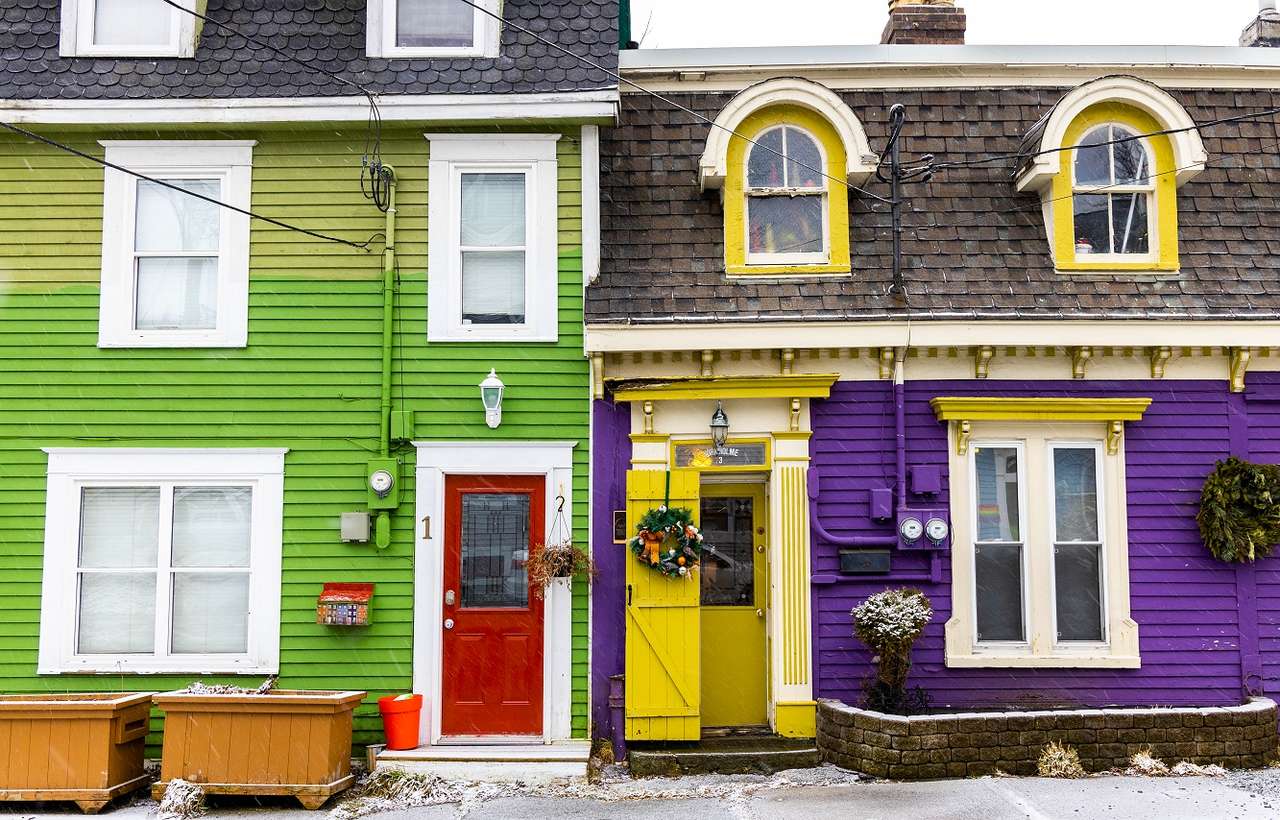 barevné domy online puzzle