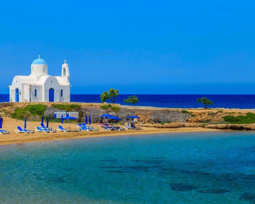 Strand in Zypern Online-Puzzle