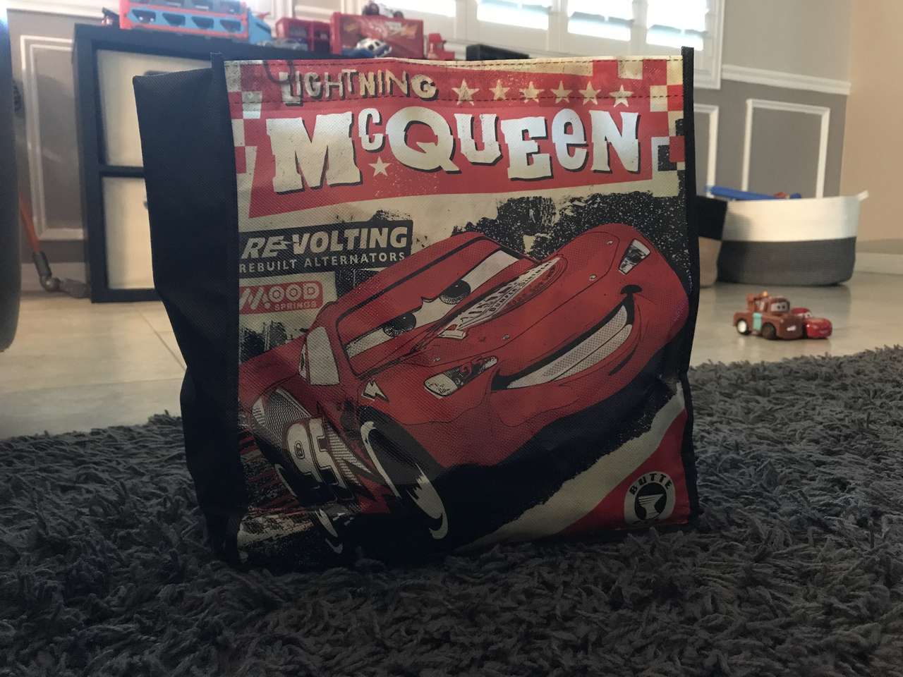 Lightning McQueen online puzzle