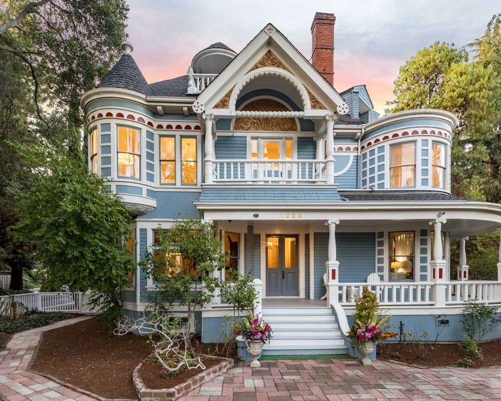 victorian style house jigsaw puzzle online