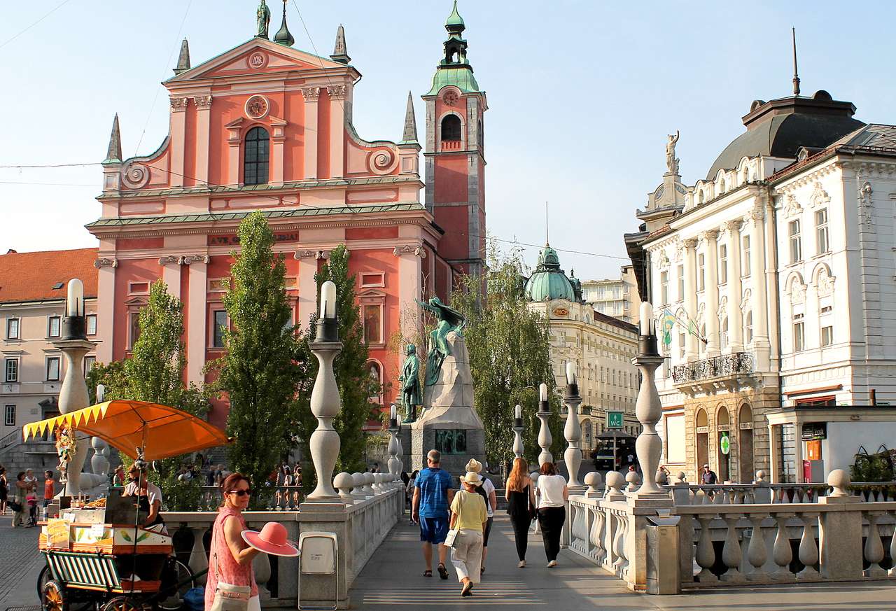 Любляна - одна з частин "Потрійного мосту" пазл онлайн