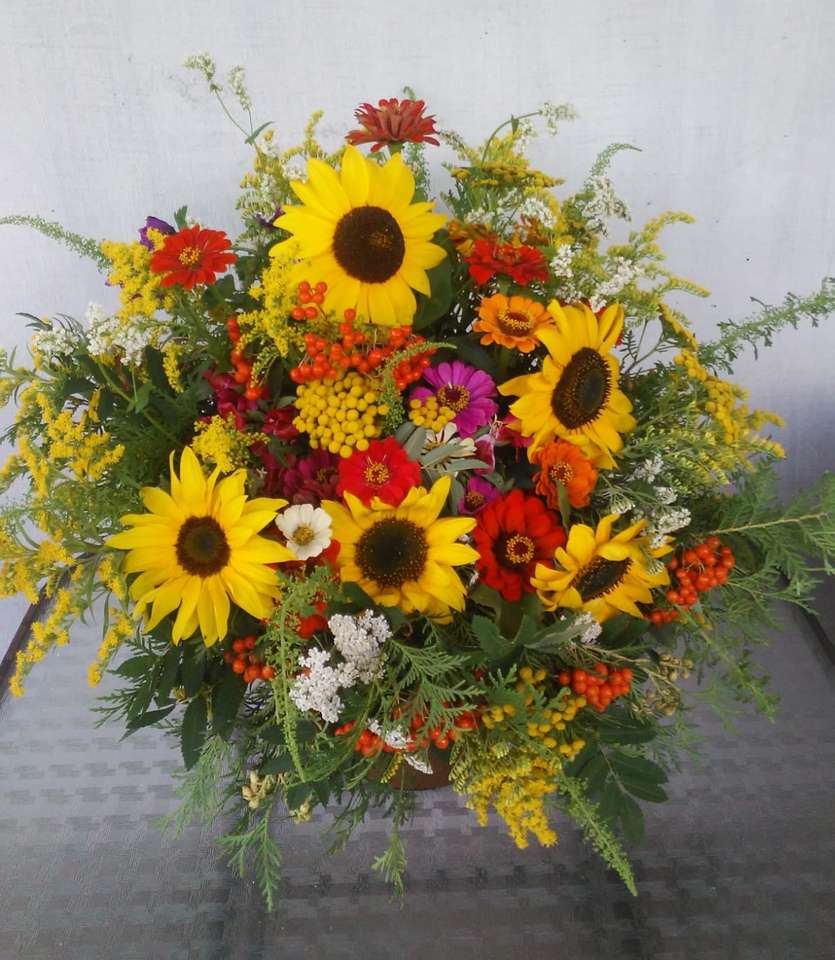 Bunter Blumenstrauß mit Sonnenblumen Online-Puzzle