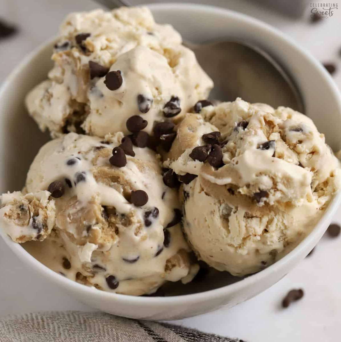 Морозиво з тіста для печива онлайн пазл