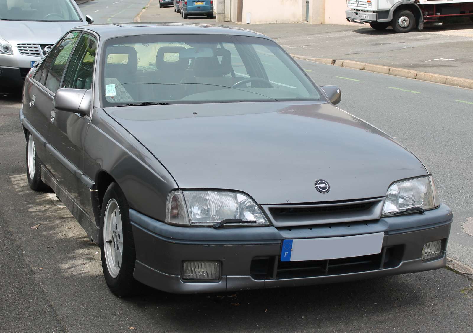 Opel Omega 3000