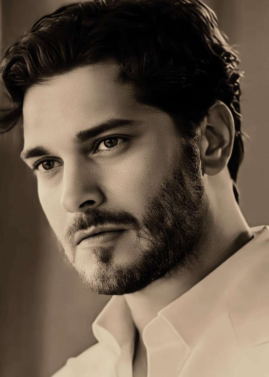 Cagatay Ulusoy jigsaw puzzle online