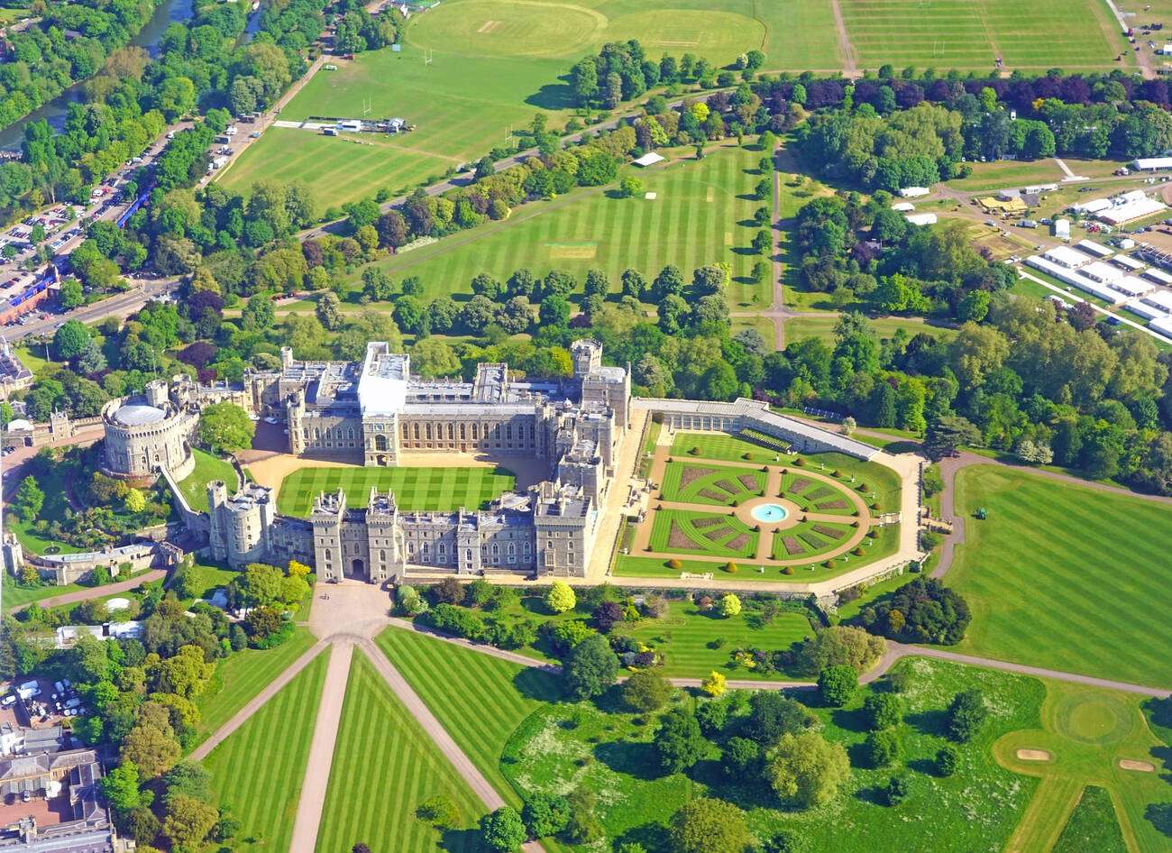Замък в Англия онлайн пъзел
