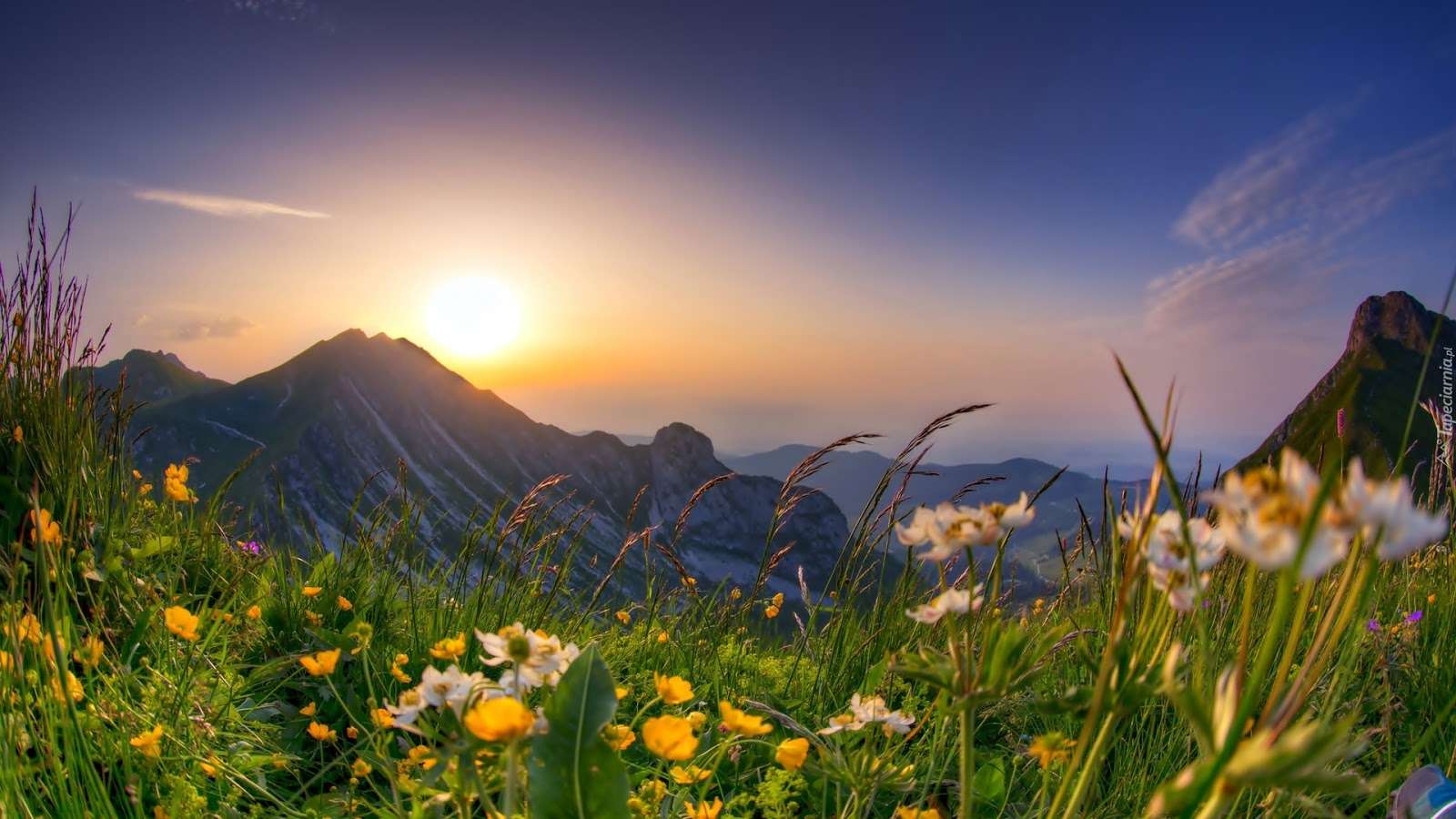mountains and sunset. jigsaw puzzle online