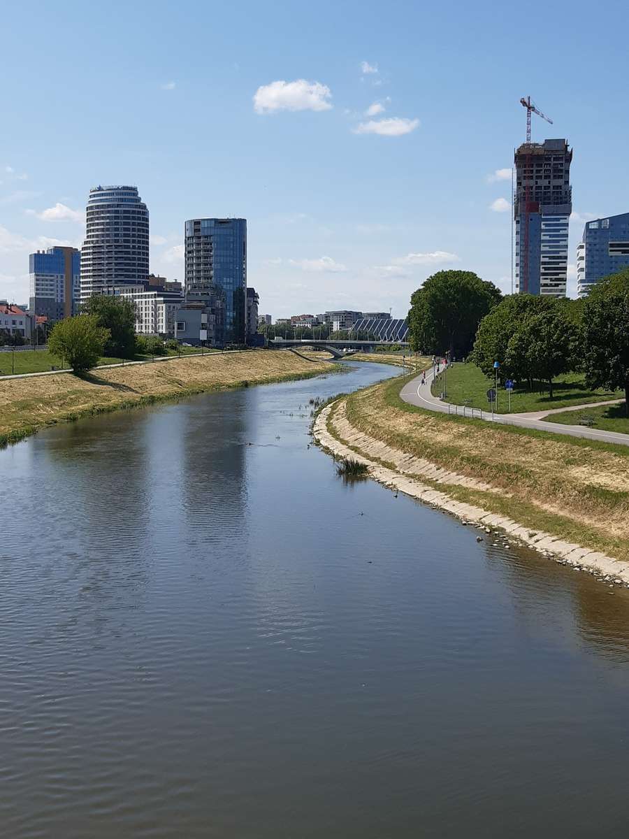 Rivière Wisłok à Rzeszów puzzle en ligne