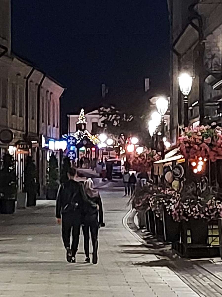 νυχτερινή βόλτα Rzeszów online παζλ