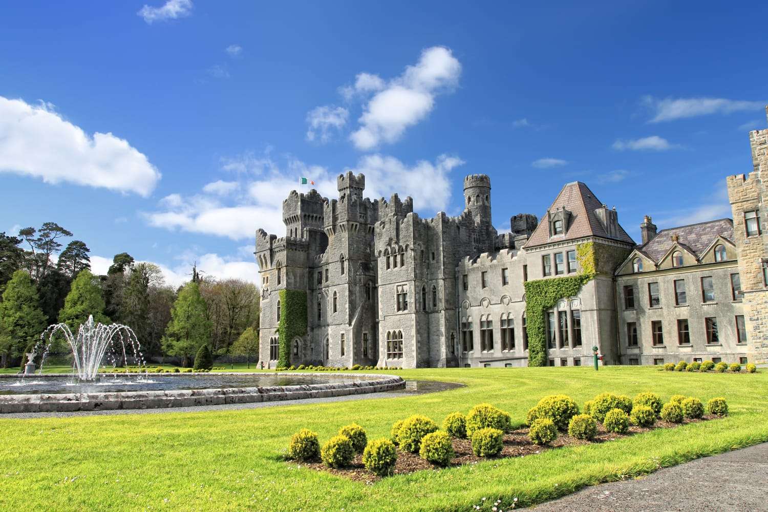 Medeltida slott i Irland Pussel online