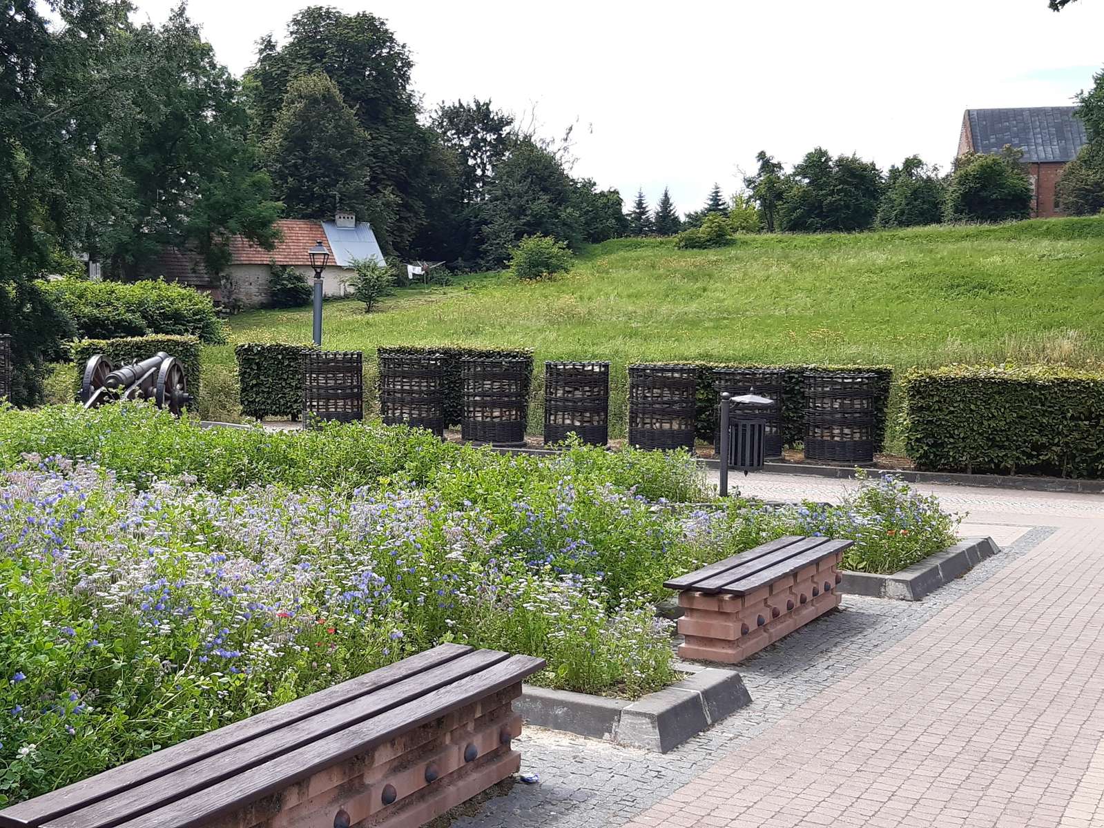 Piszczele-park in Sandomierz online puzzel