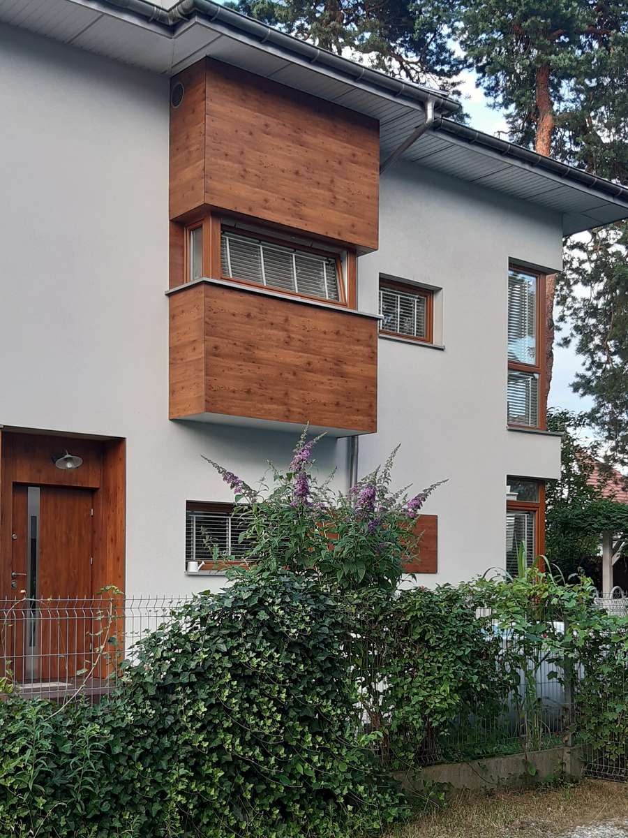 κομψό σπίτι στη Βαρσοβία παζλ online
