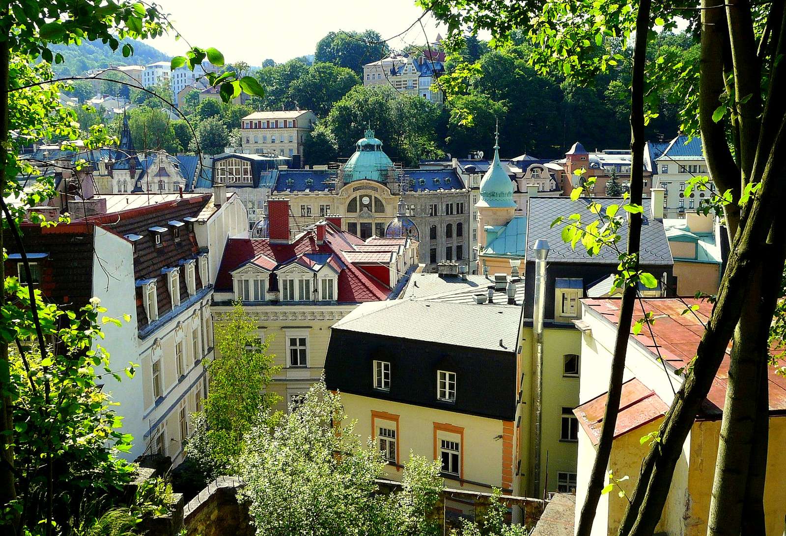 Superbe vue sur Karlovy Vary puzzle en ligne