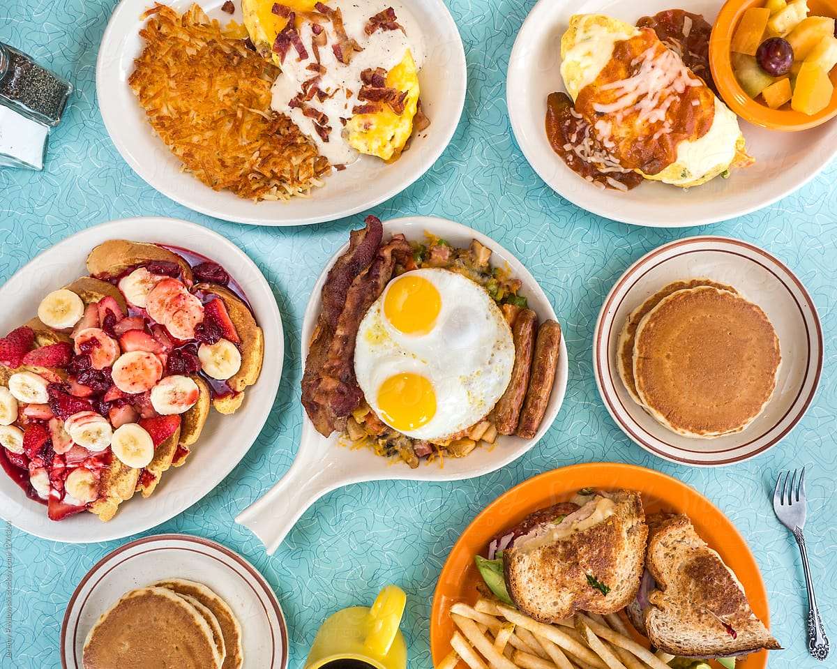 Тарелки для завтрака онлайн-пазл