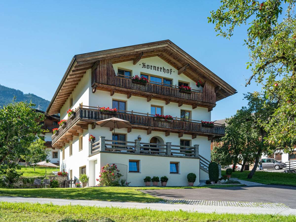 Kaltenbach Tirol Austria puzzle online
