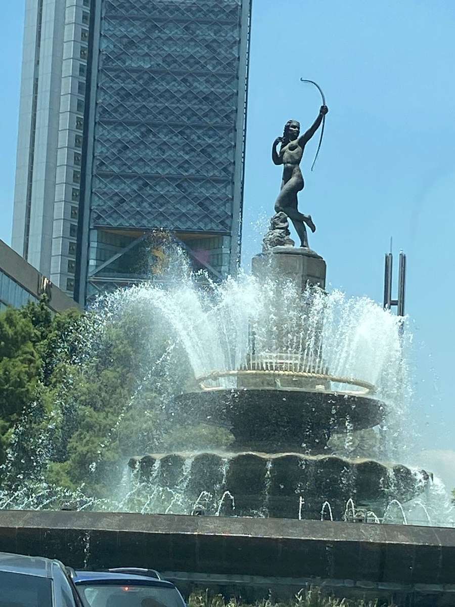 cdmx water fountain online puzzle