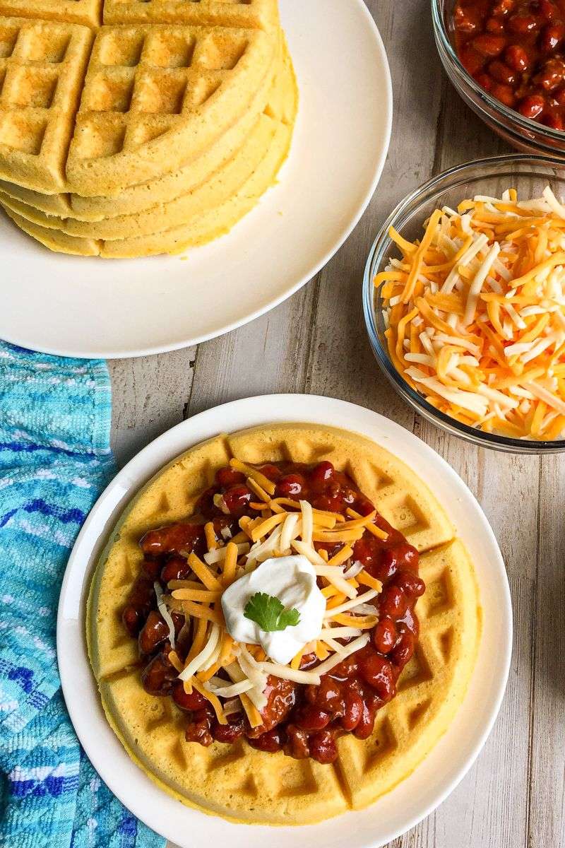 Waffles e Chili de Pão de Milho puzzle online