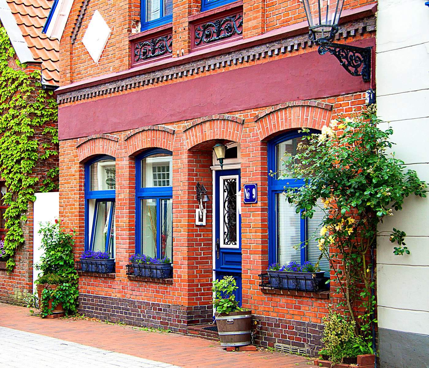 Σπίτι από κόκκινο τούβλο (Γερμανία, Ostfriesland) online παζλ