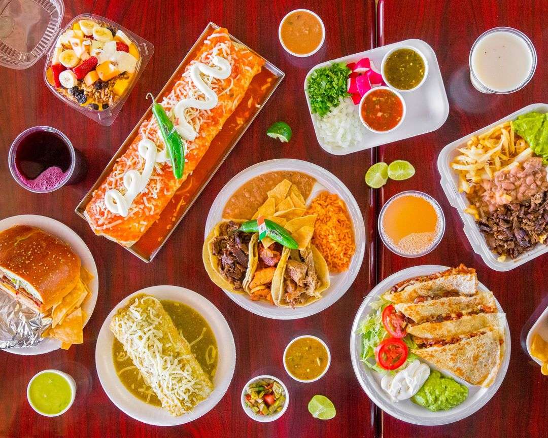 Fiesta de comida mexicana rompecabezas en línea