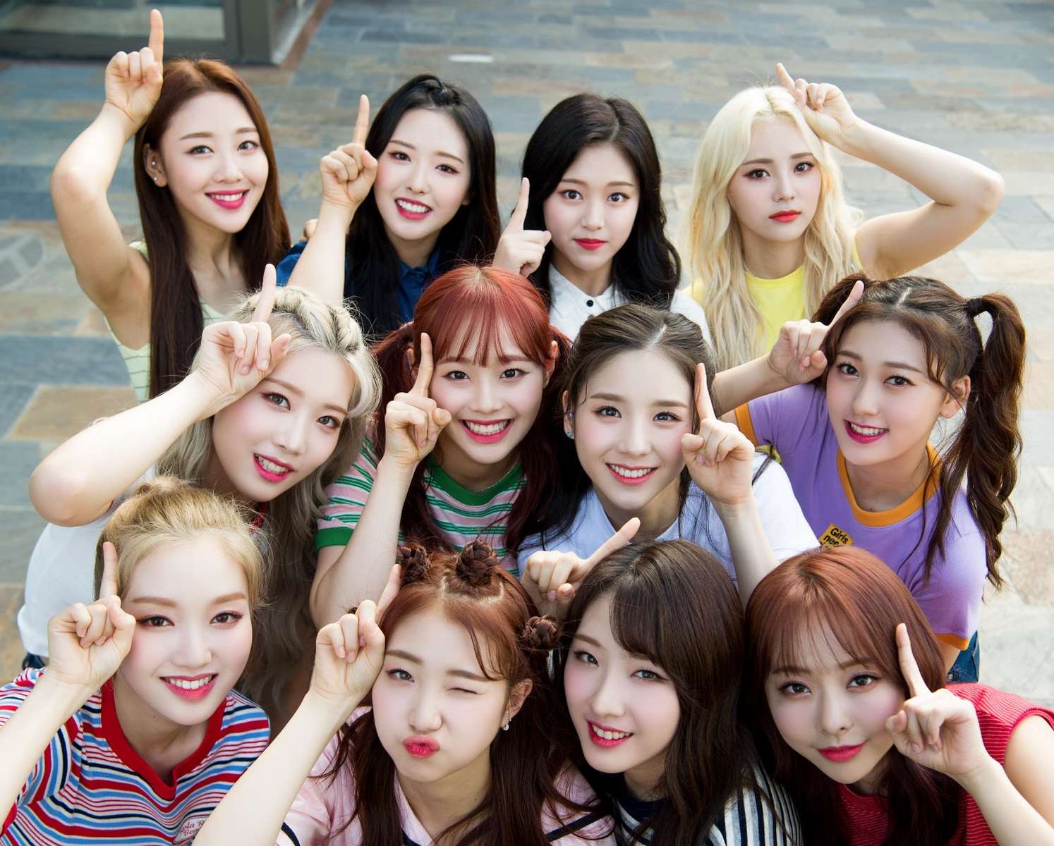 Loona x Naver jigsaw puzzle online