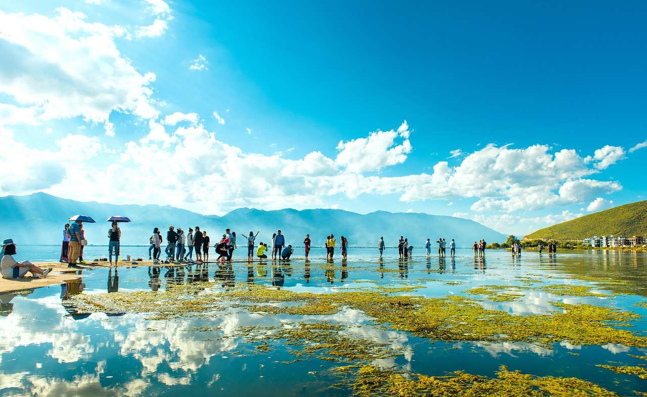 Юньнань, Дали, озеро Эрхай пазл онлайн