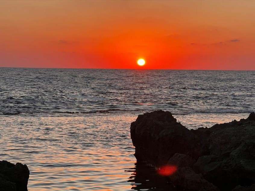 coucher de soleil à la mer puzzle en ligne