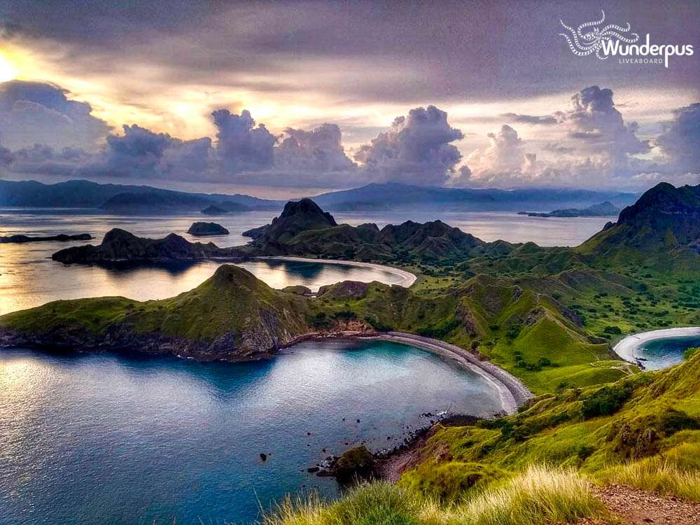 Великолепен пейзаж в Индонезия онлайн пъзел