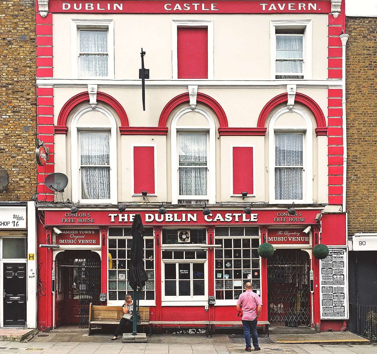 Das Dublin Castle Pub in London Puzzlespiel online