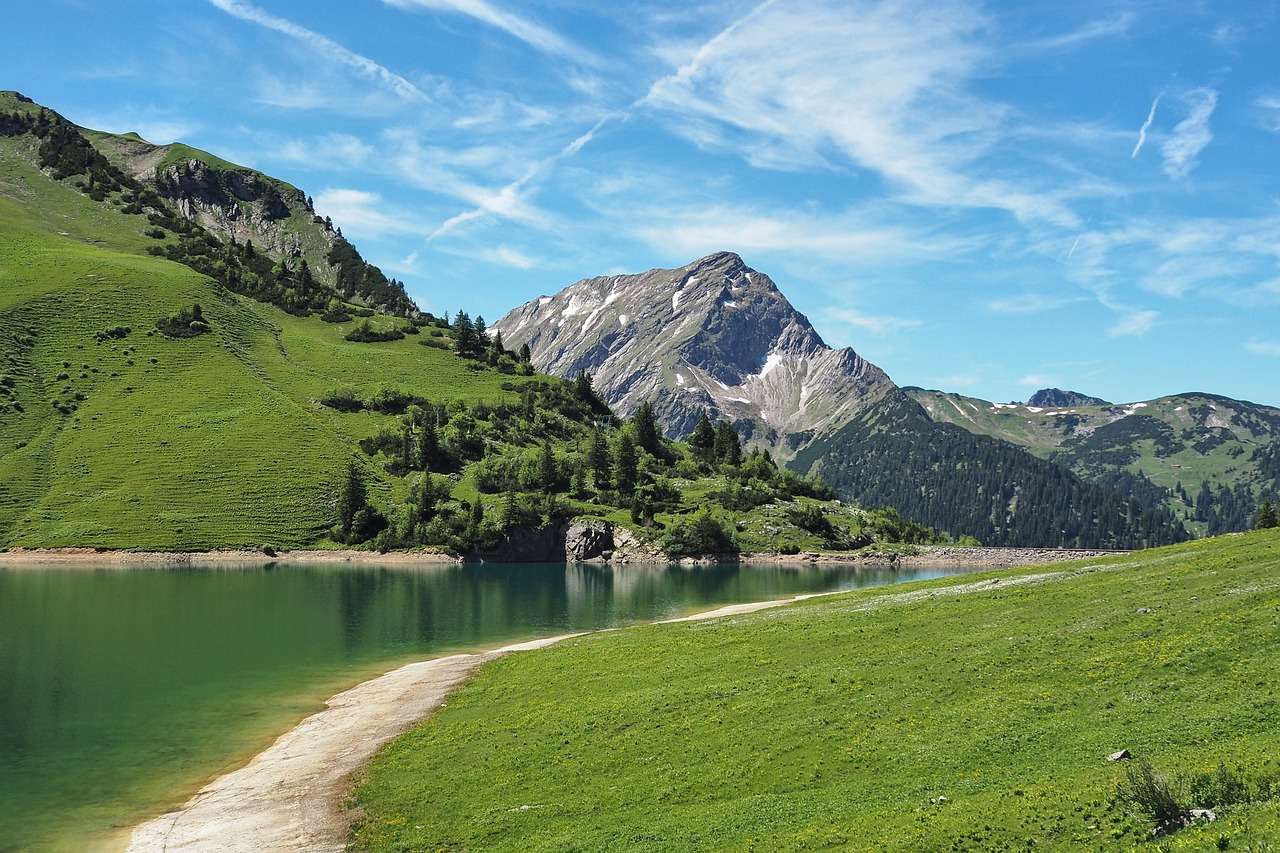 Планинско езеро, планини, Алпи онлайн пъзел