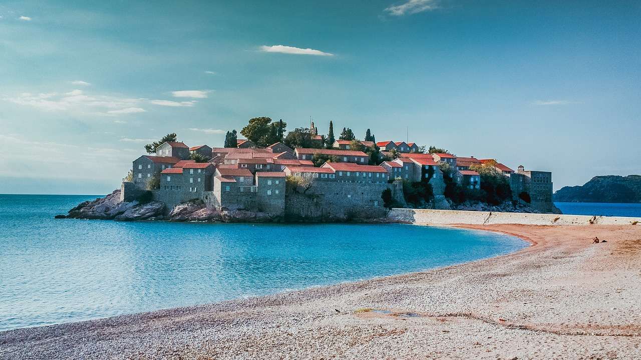 Montenegro, Città puzzle online