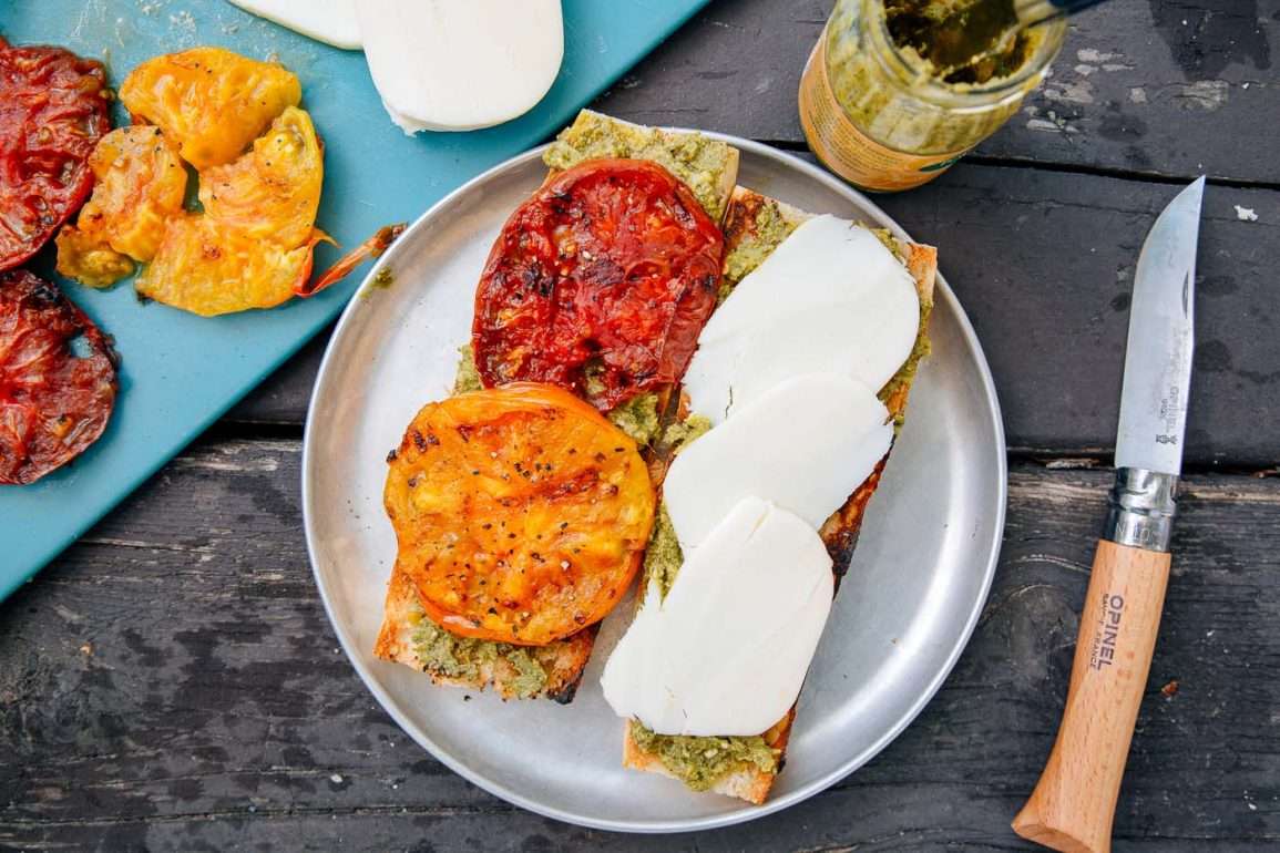 Сандвич Капрезе на скара онлайн пъзел