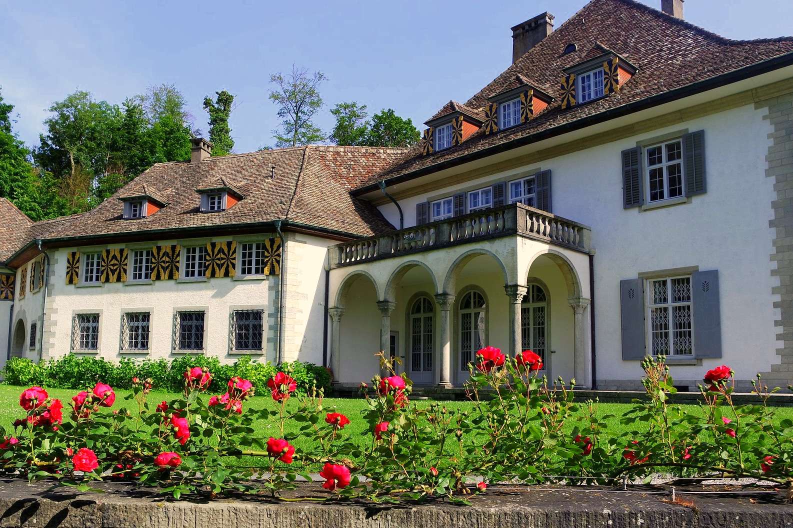 Slott på Au-halvön (Zürichsjön) Pussel online
