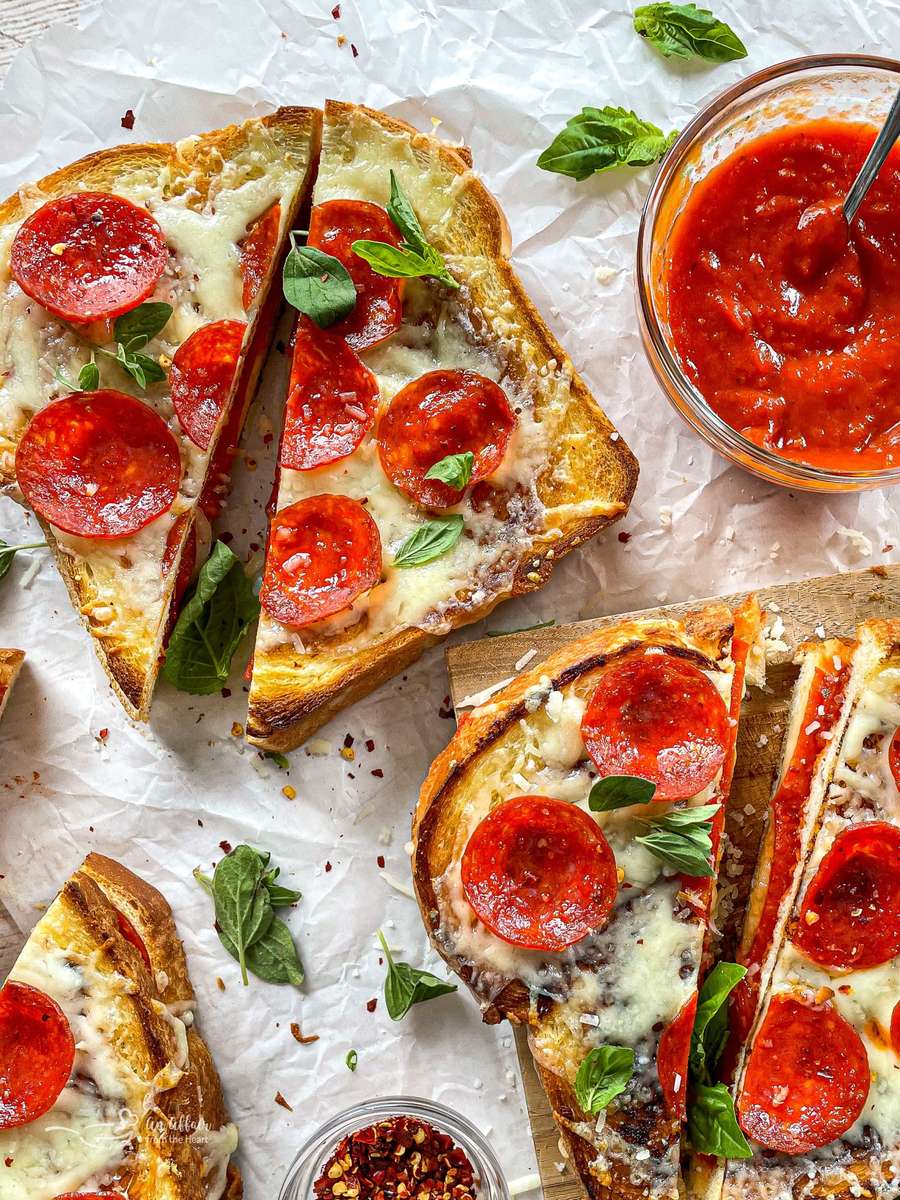 Pepperoni Grilled Cheese jigsaw puzzle online