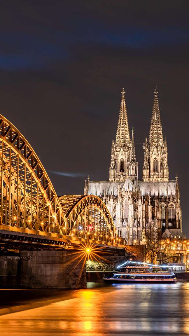 Podul Hohenzollern și Catedrala din Köln jigsaw puzzle online