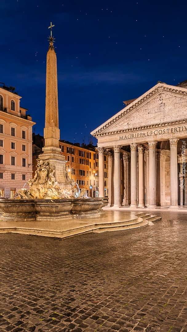 Площад Пиаца дела Ротонда в Рим онлайн пъзел